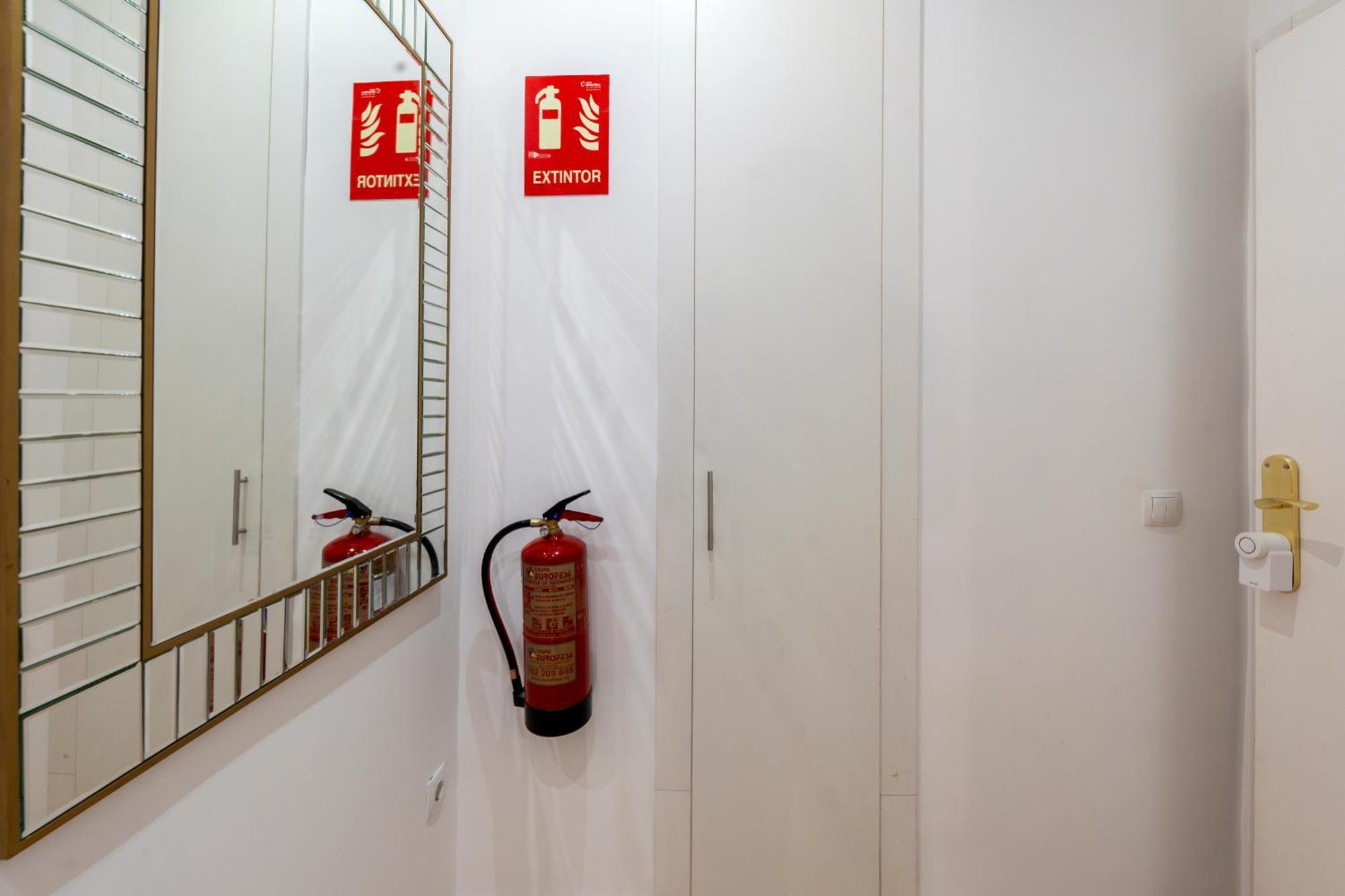 For You Rentals New Design Apartment Temporal Puerta Del Sol Pre10A มาดริด ภายนอก รูปภาพ