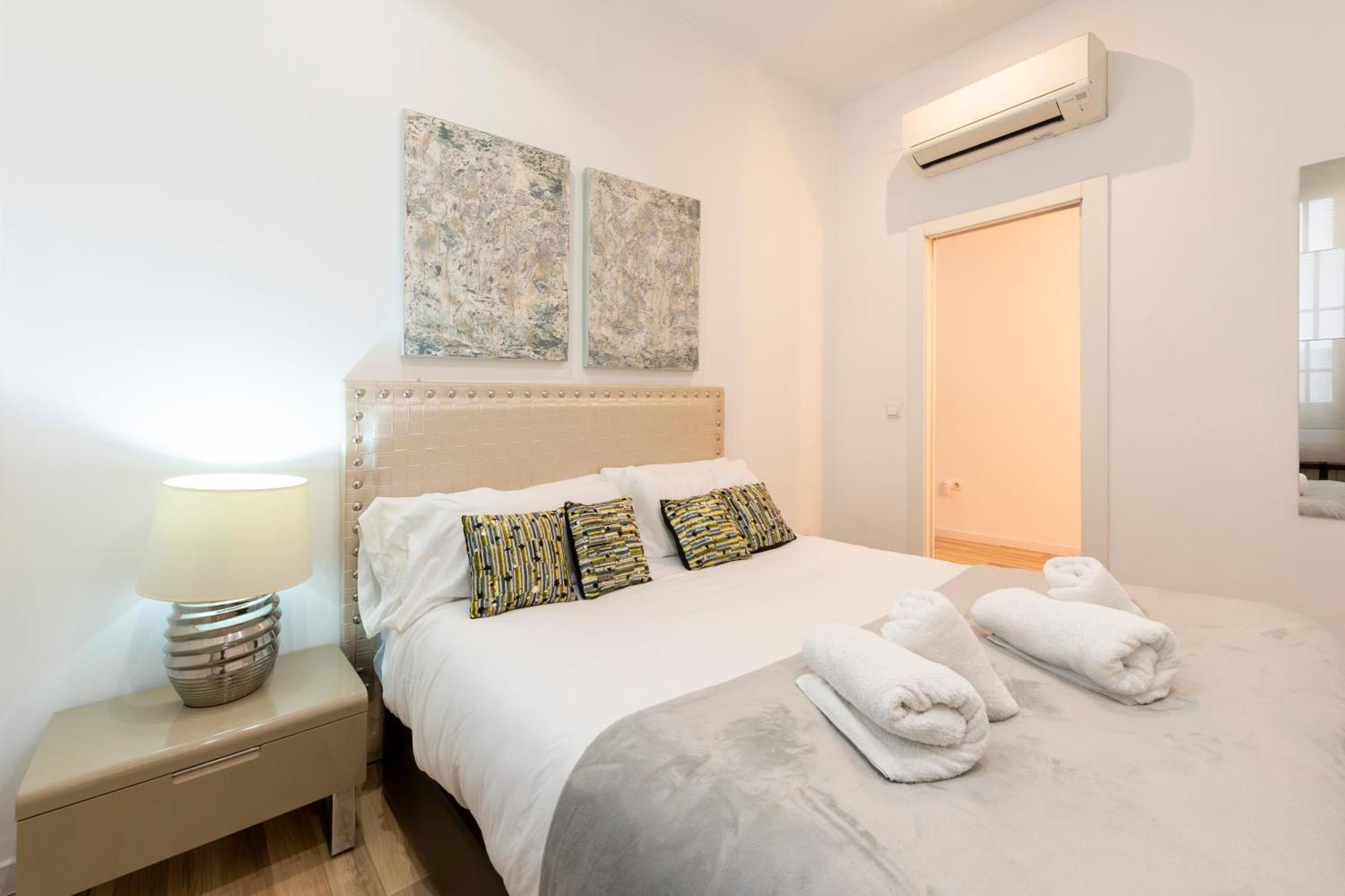 For You Rentals New Design Apartment Temporal Puerta Del Sol Pre10A มาดริด ภายนอก รูปภาพ