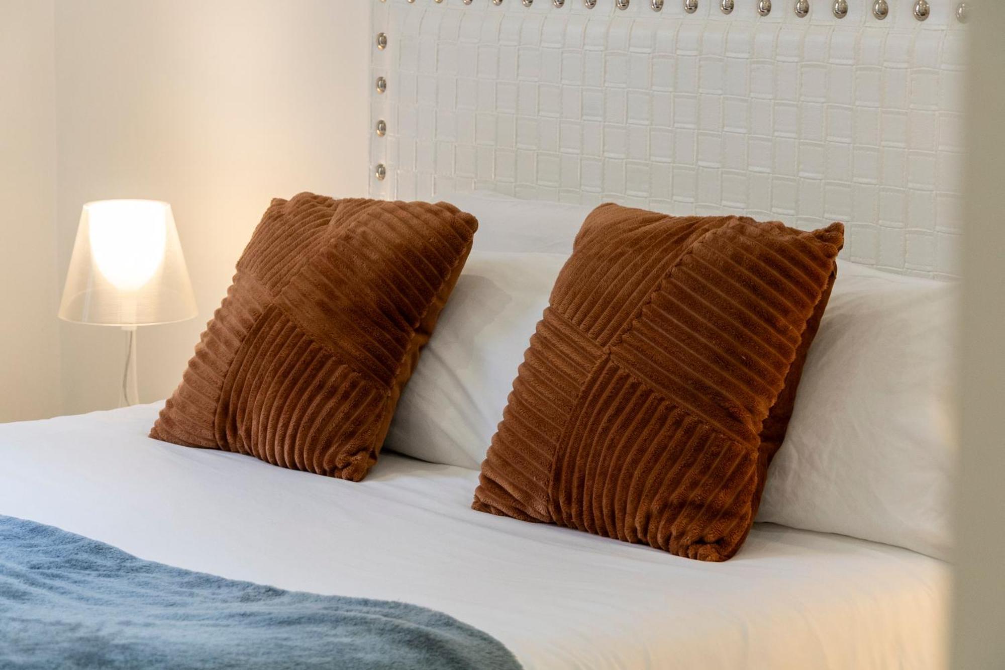 For You Rentals New Design Apartment Temporal Puerta Del Sol Pre10A มาดริด ภายนอก รูปภาพ